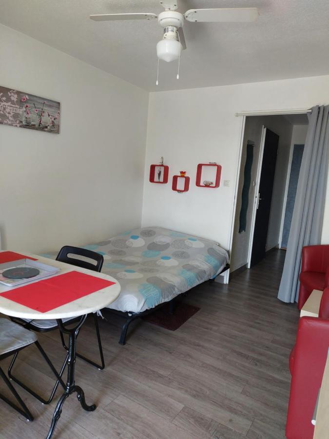 Jolis Studios Vue Sur Mer Port, Etangs Et Canaux Residence Rivercity Карнон Плаж Екстериор снимка