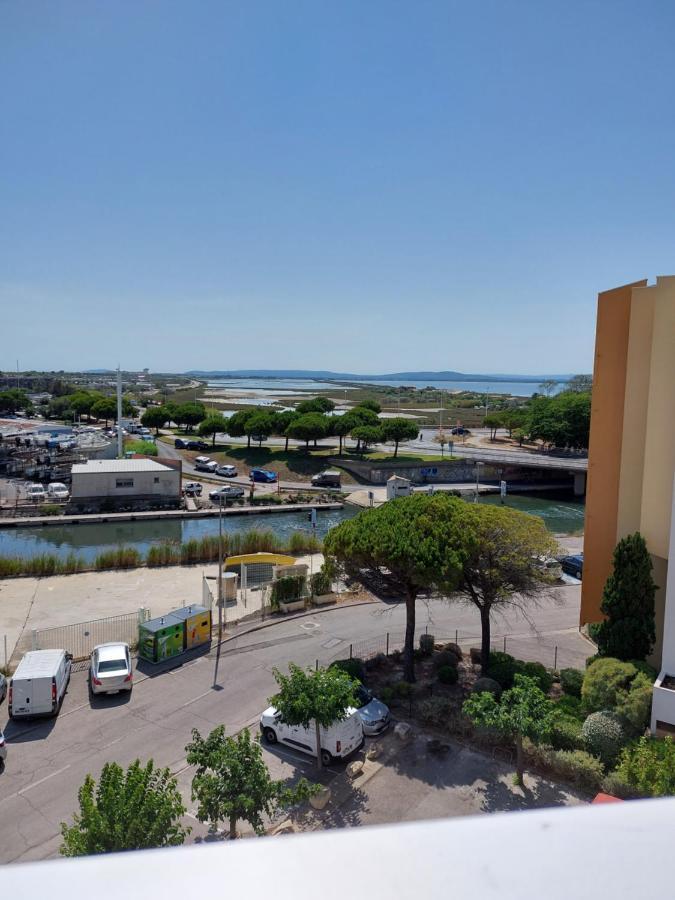 Jolis Studios Vue Sur Mer Port, Etangs Et Canaux Residence Rivercity Карнон Плаж Екстериор снимка
