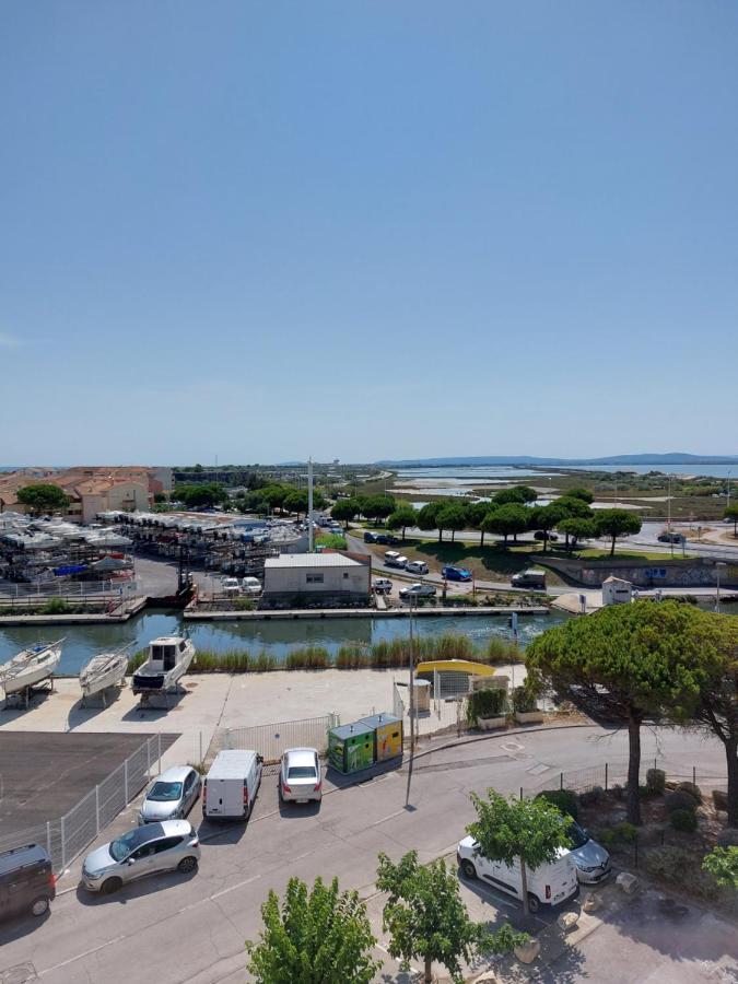 Jolis Studios Vue Sur Mer Port, Etangs Et Canaux Residence Rivercity Карнон Плаж Екстериор снимка