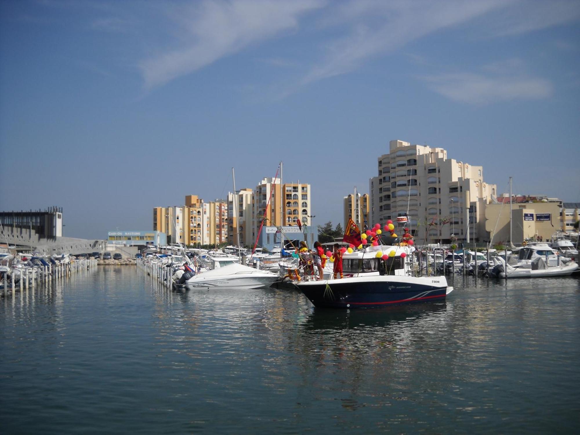 Jolis Studios Vue Sur Mer Port, Etangs Et Canaux Residence Rivercity Карнон Плаж Екстериор снимка