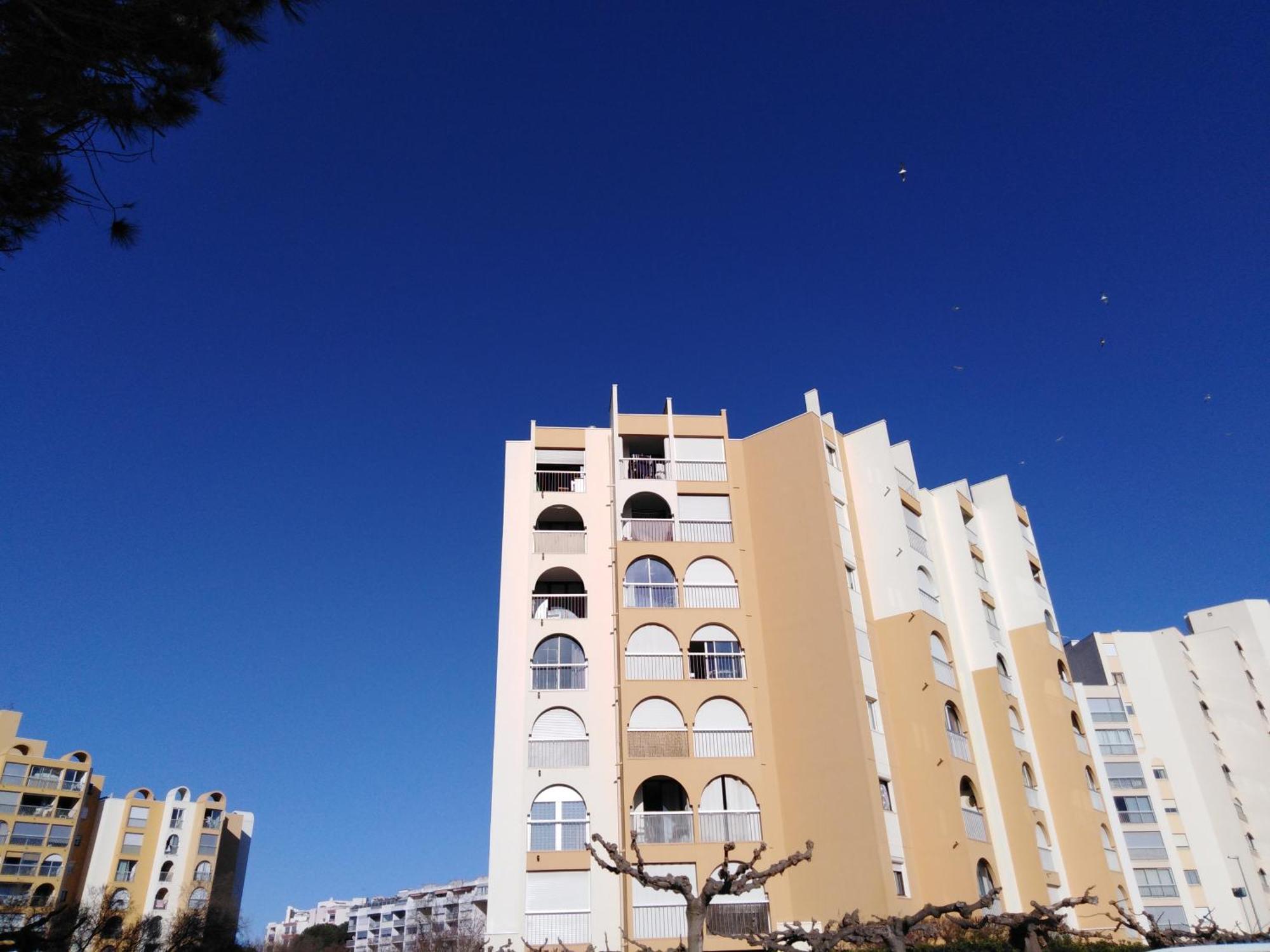Jolis Studios Vue Sur Mer Port, Etangs Et Canaux Residence Rivercity Карнон Плаж Екстериор снимка