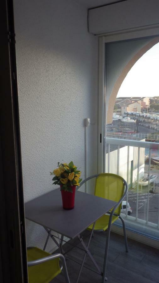 Jolis Studios Vue Sur Mer Port, Etangs Et Canaux Residence Rivercity Карнон Плаж Екстериор снимка